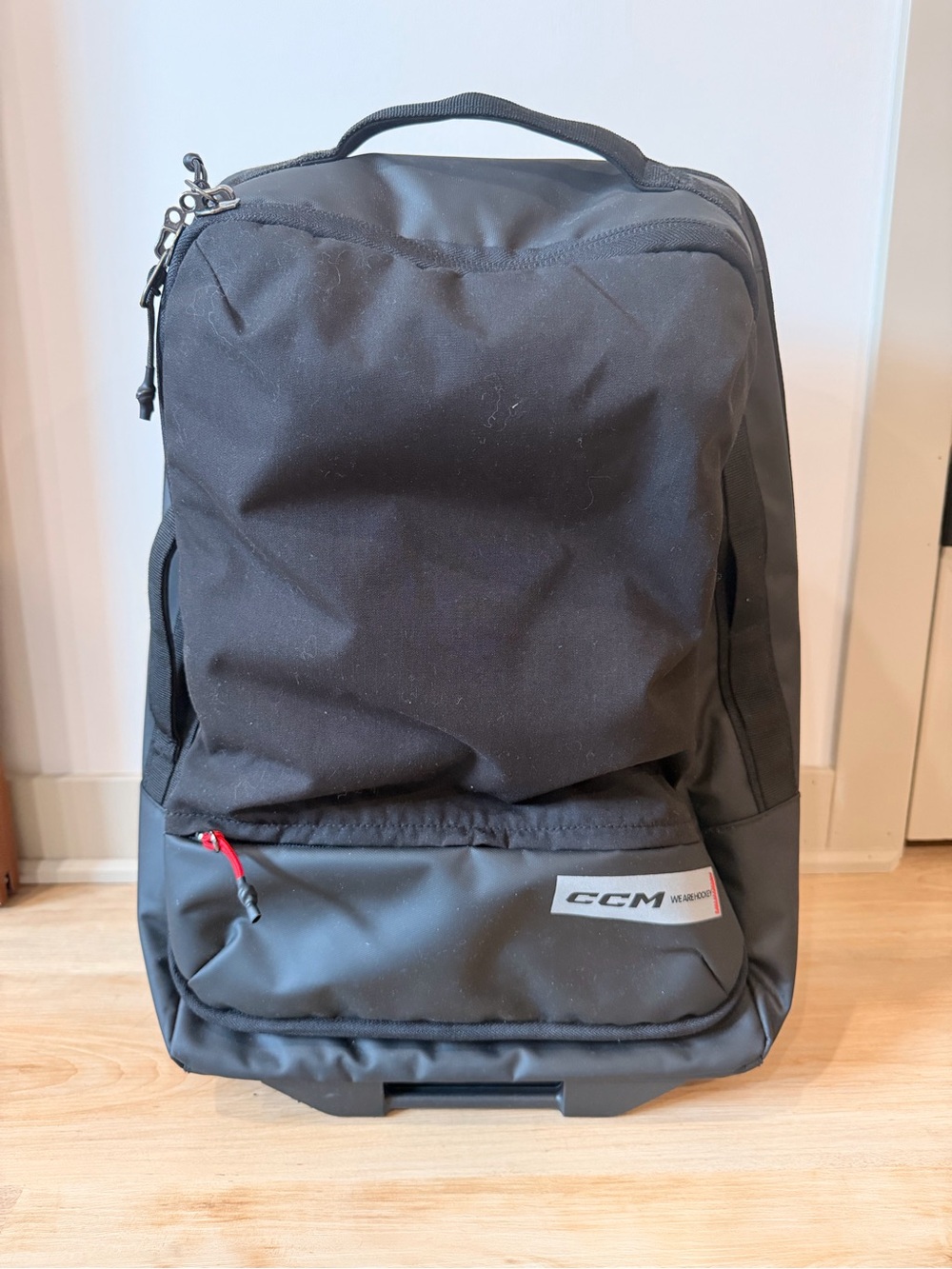 CCM Black carryon suitcase